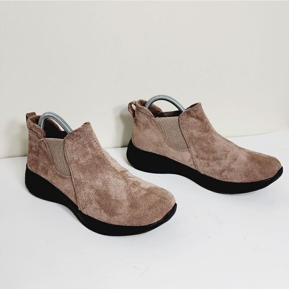 Earth Origins  - Picture 11 of 11